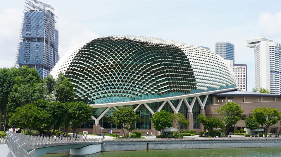 singapur-esplanade-theatres-on-the-bay