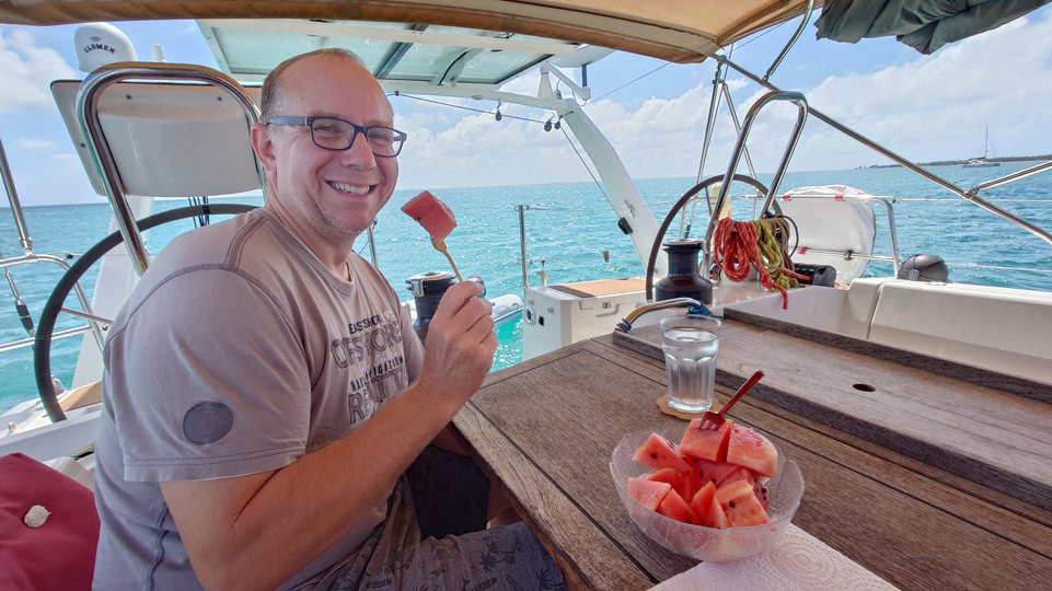 tonga-haapai-allan-wassermelone