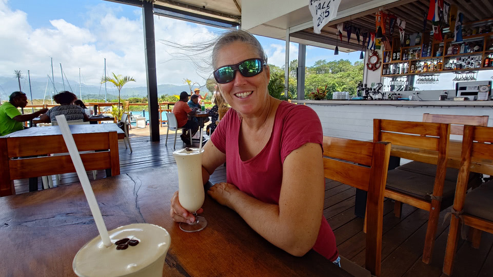 fiji-savusavu-zyklonsaison-iced-coffee