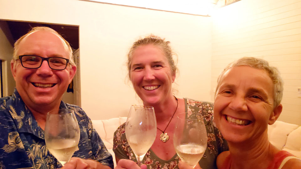 fiji-savusavu-zyklonsaison-silvester-anstossen