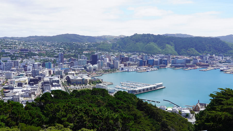 neuseeland-suedinsel-teil-1-tag-03-aussicht-ueber-wellington-mount-victoria
