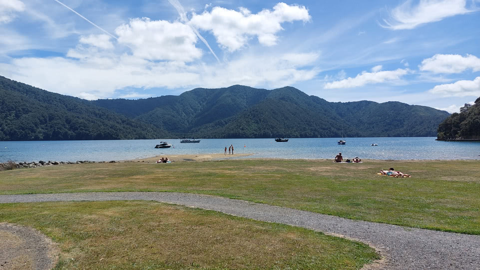neuseeland-suedinsel-teil-1-tag-04-momorangi-bay-urlaubsfeeling