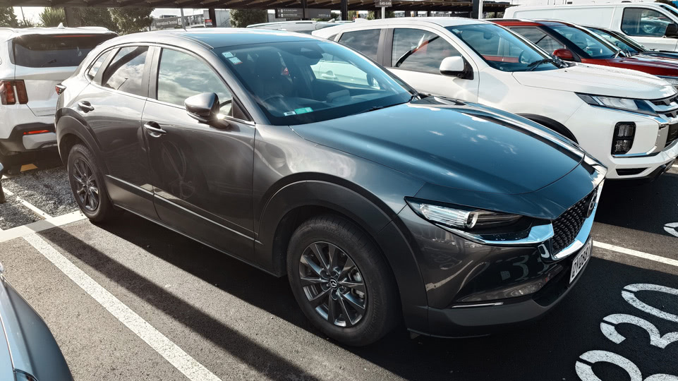 Unser schiker Mietwagen für diese drei Tage. nz-try-next-door-mietauto