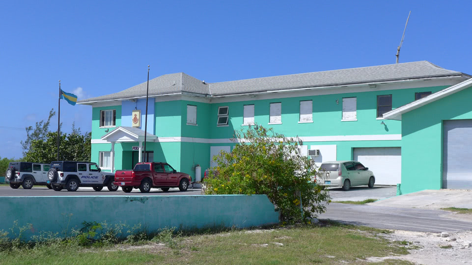 bahamas-inagua-polizeistation